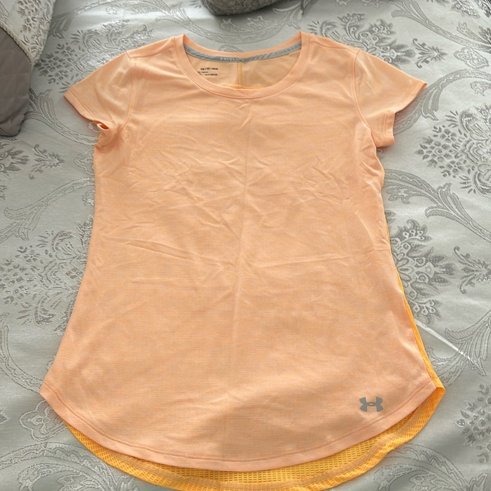 Under Armour Women’s XS T-Shirt
